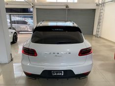 PORSCHE MACAN 2.0 16V GASOLINA 4P AUTOMÁTICO 2017/2018 FÁBIO BERNARDES PORTO ALEGRE / Carros no Vale