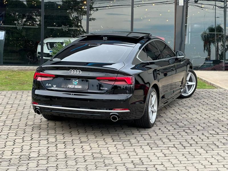 Audi A5 Ambiente Sportb 2.0 TFSI S Tonic 2018/2018 CONCEPT MOTORS PASSO FUNDO / Carros no Vale