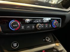 Audi Q3 Black S Line 1.4 TFSI S-tronic 2020/2021 CONCEPT MOTORS PASSO FUNDO / Carros no Vale