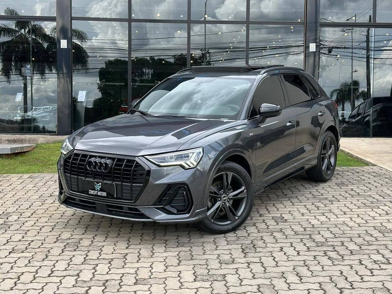 Audi Q3 Black S Line 1.4 TFSI S-tronic 2021/2021 CONCEPT MOTORS PASSO FUNDO / Carros no Vale