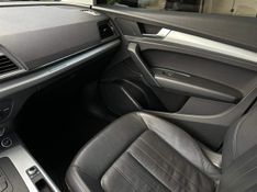 Audi Q5 Prestige 2.0 TFSI Quattro S Tronic 2019/2019 CONCEPT MOTORS PASSO FUNDO / Carros no Vale