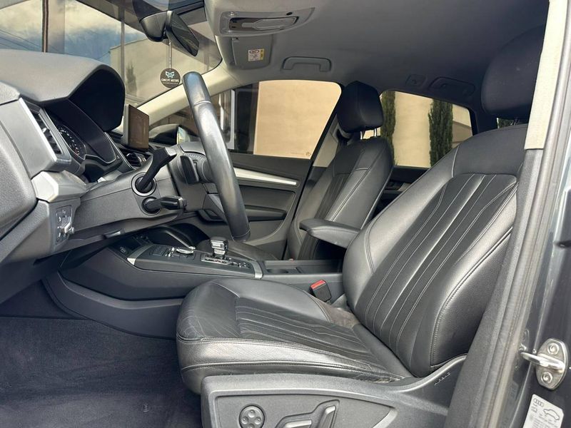 Audi Q5 Prestige 2.0 TFSI Quattro S Tronic 2019/2019 CONCEPT MOTORS PASSO FUNDO / Carros no Vale