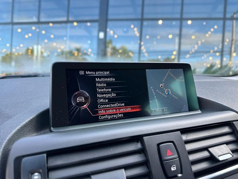 BMW 118 Urban/Sport 1.6 TB 16V 170cv 5p 2013/2014 CONCEPT MOTORS PASSO FUNDO / Carros no Vale