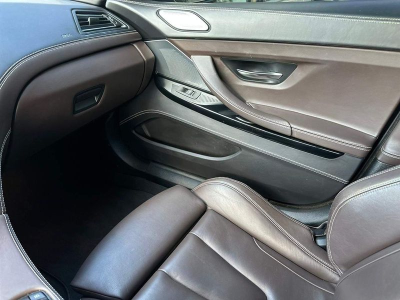 BMW M6 Gran Coupe 4.4 Bi-Turbo V8 32V 750cv 2014/2015 CONCEPT MOTORS PASSO FUNDO / Carros no Vale