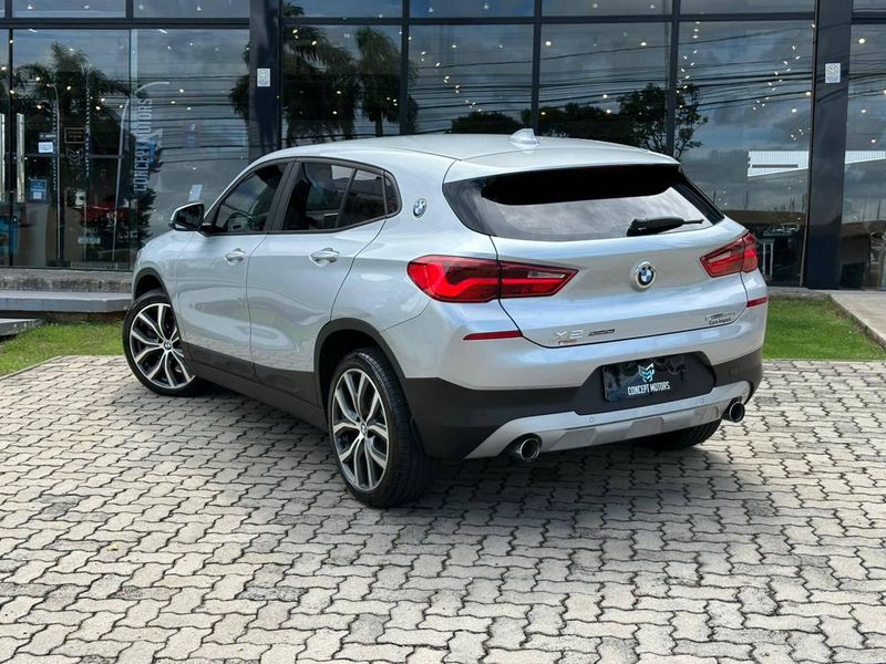 BMW X2 SDRIVE 20i 2.0/2.0 TB A Flex 16V Aut 2019/2019 CONCEPT MOTORS PASSO FUNDO / Carros no Vale
