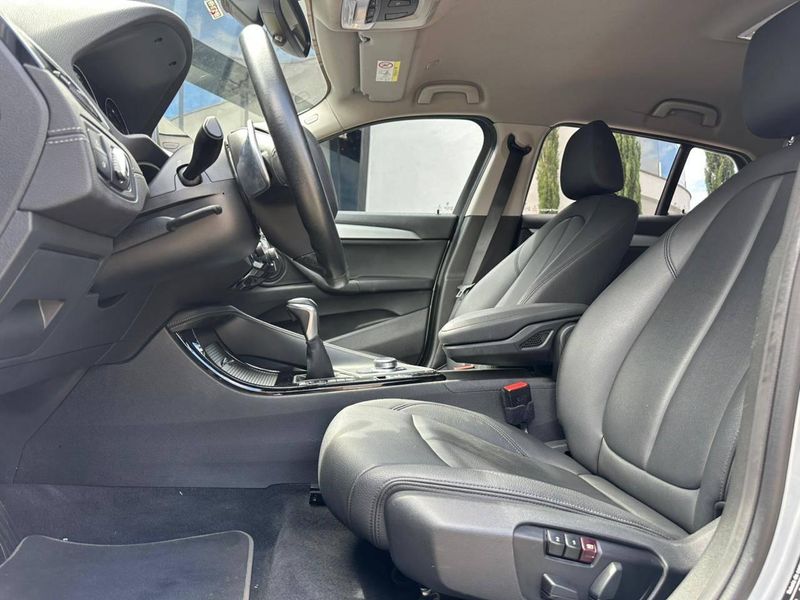 BMW X2 SDRIVE 20i 2.0/2.0 TB A Flex 16V Aut 2019/2019 CONCEPT MOTORS PASSO FUNDO / Carros no Vale