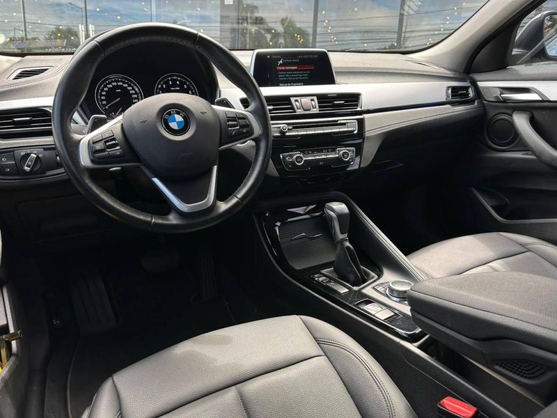 BMW X2 SDRIVE 20i 2.0/2.0 TB A Flex 16V Aut 2019/2019 CONCEPT MOTORS PASSO FUNDO / Carros no Vale