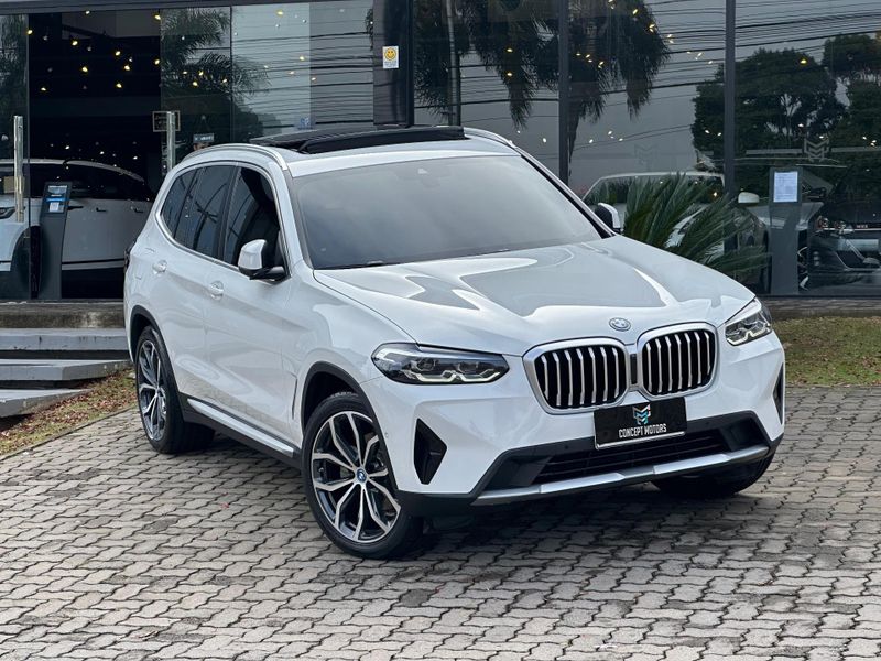 BMW X3 XDRIVE 30e X-Line Turbo Aut (HÃ­b.) 2022/2023 CONCEPT MOTORS PASSO FUNDO / Carros no Vale