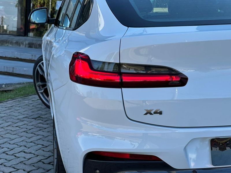 BMW X4 M40i 3.0 Turbo 388cv Aut. 2020/2020 CONCEPT MOTORS PASSO FUNDO / Carros no Vale
