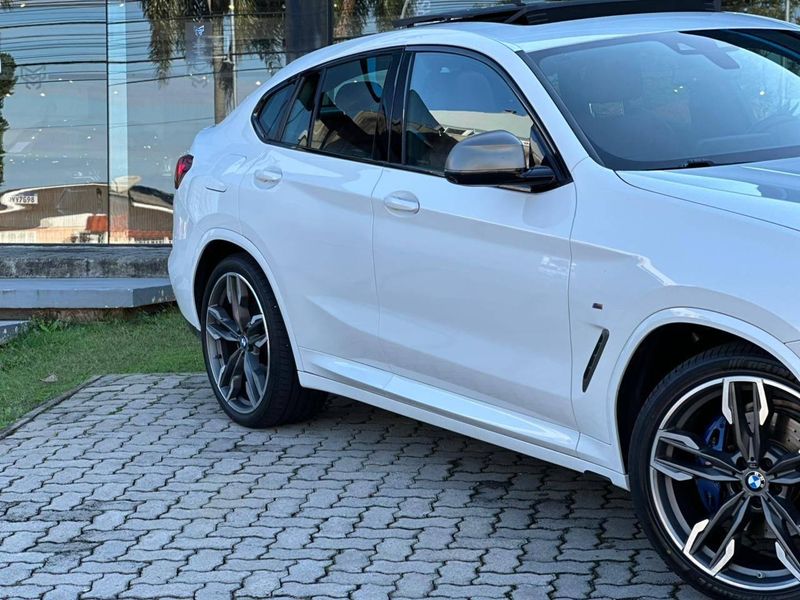 BMW X4 M40i 3.0 Turbo 388cv Aut. 2020/2020 CONCEPT MOTORS PASSO FUNDO / Carros no Vale
