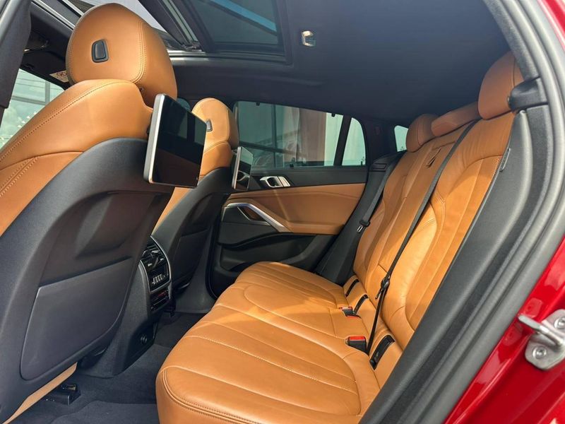 BMW X6 XDRIVE 40i M Sport 3.0 Bi-Turbo 2020/2021 CONCEPT MOTORS PASSO FUNDO / Carros no Vale