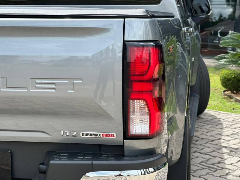 Chevrolet S-10 Pick-up LTZ 2.8 TDI 4×4 CD Dies.Aut 2025/2025 CONCEPT MOTORS PASSO FUNDO / Carros no Vale