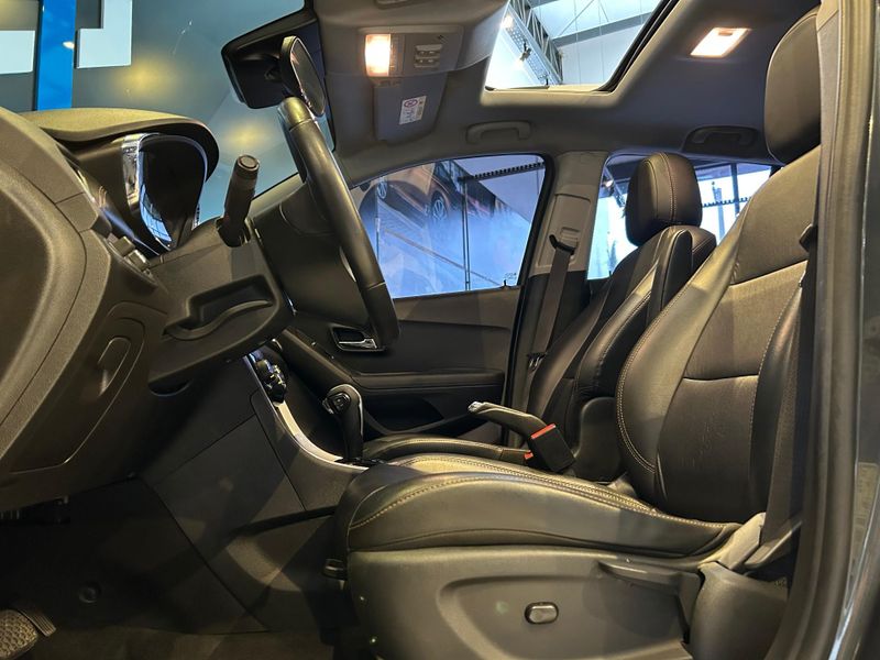 Chevrolet Tracker Premier 1.4 Turbo 16V Flex Aut 2017/2018 CONCEPT MOTORS PASSO FUNDO / Carros no Vale