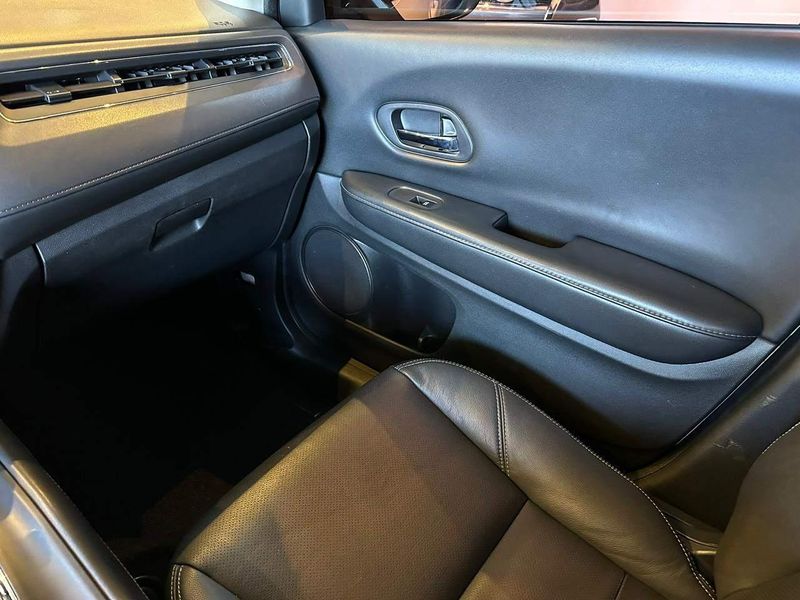 Honda HR-V EXL 1.8 Flexone 16V 5p Aut. 2018/2018 CONCEPT MOTORS PASSO FUNDO / Carros no Vale