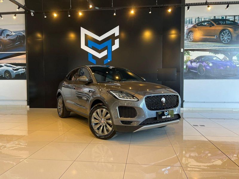 Jaguar E-Pace R-Dyn SE 2.0 AWD 250cv Aut/Flex. 2018/2018 CONCEPT MOTORS PASSO FUNDO / Carros no Vale Jaguar E-Pace R-Dyn SE 2.0 AWD 250cv Aut/Flex. 2018/2018 CONCEPT MOTORS PASSO FUNDO / Carros no Vale