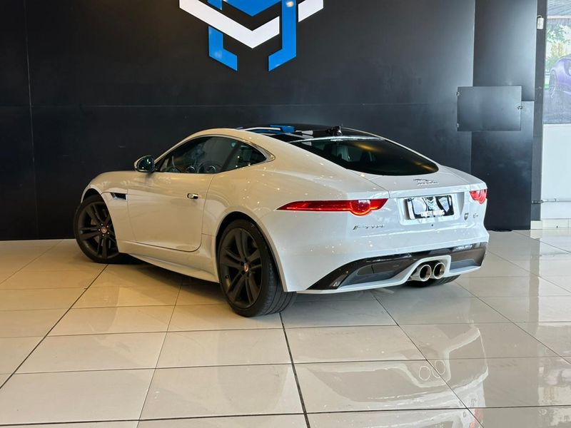 Jaguar F-type S Supercharged Coupe 3.0 V6 2016/2017 CONCEPT MOTORS PASSO FUNDO / Carros no Vale