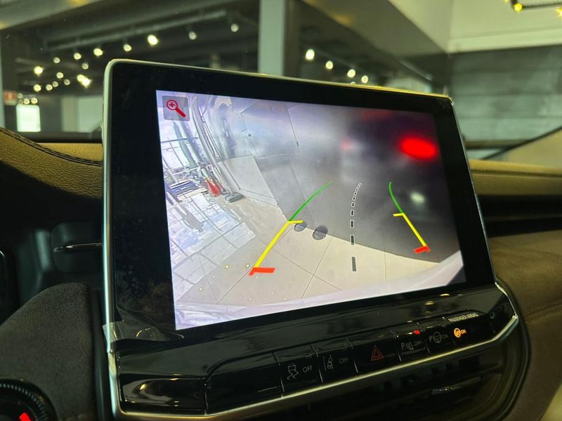 Jeep Commander Overl TD380 2.0 4×4 Die Aut. 2022/2023 CONCEPT MOTORS PASSO FUNDO / Carros no Vale