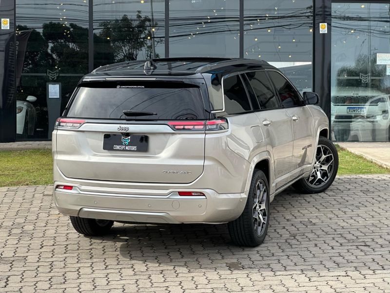 Jeep Commander Overland T270 1.3 TB Flex Aut. 2021/2022 CONCEPT MOTORS PASSO FUNDO / Carros no Vale