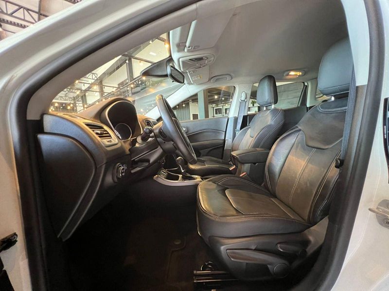 Jeep Compass SPORT 2.0 4×2 Flex 16V Aut. 2019/2020 CONCEPT MOTORS PASSO FUNDO / Carros no Vale