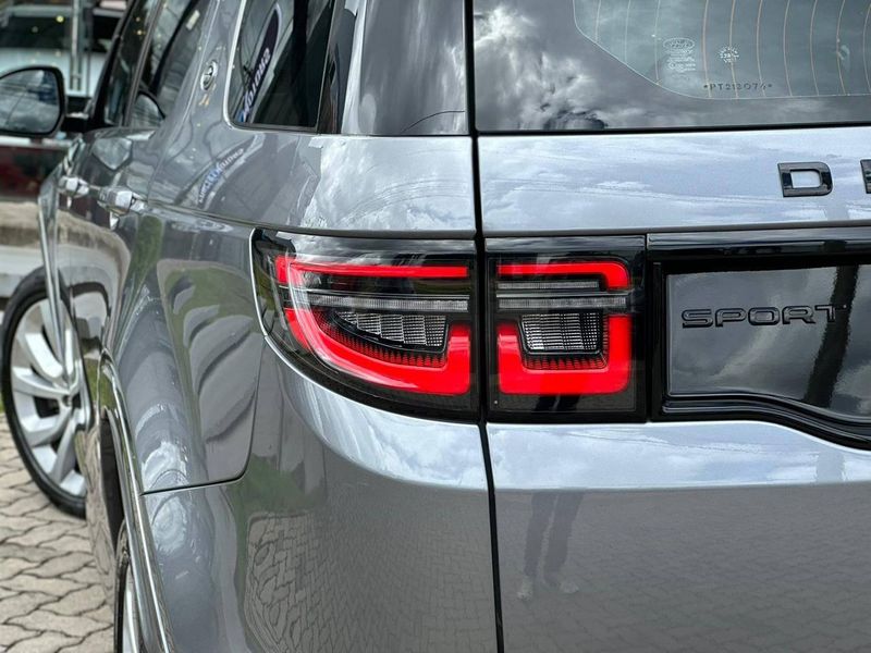 Land Rover Discovery Sport SE R-Dyn 2.0 Si4 Flex 2022/2023 CONCEPT MOTORS PASSO FUNDO / Carros no Vale