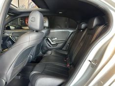 Mercedes-Benz Classe A A 250 2.0 TB Sport Aut. 2018/2019 CONCEPT MOTORS PASSO FUNDO / Carros no Vale