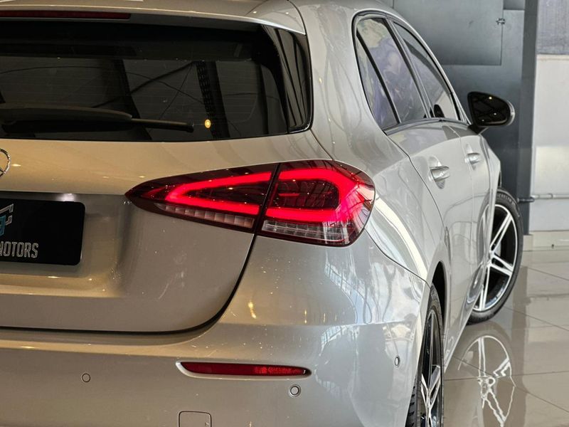 Mercedes-Benz Classe A A 250 2.0 TB Sport Aut. 2018/2019 CONCEPT MOTORS PASSO FUNDO / Carros no Vale