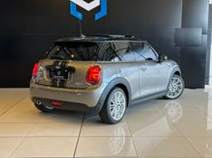 Mini Cooper 1.5 Turbo 12V 3p Aut. 2018/2019 CONCEPT MOTORS PASSO FUNDO / Carros no Vale