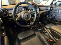 Mini Cooper 1.5 Turbo 12V 3p Aut. 2018/2019 CONCEPT MOTORS PASSO FUNDO / Carros no Vale