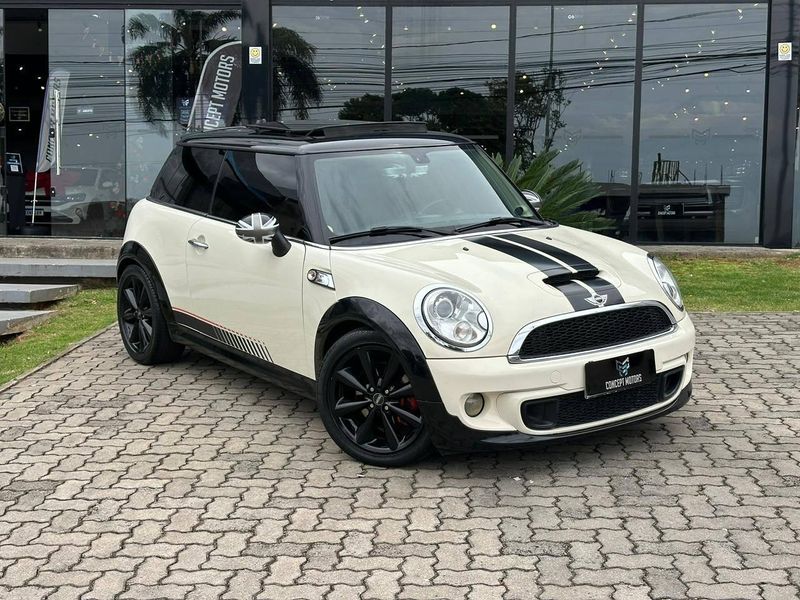 Mini Cooper S 1.6 Aut. 2013/2013 CONCEPT MOTORS PASSO FUNDO / Carros no Vale