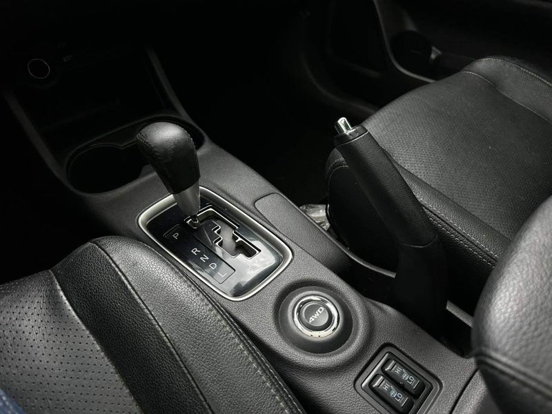 Mitsubishi Outlander 2.2 165cv Diesel Aut. 2015/2016 CONCEPT MOTORS PASSO FUNDO / Carros no Vale