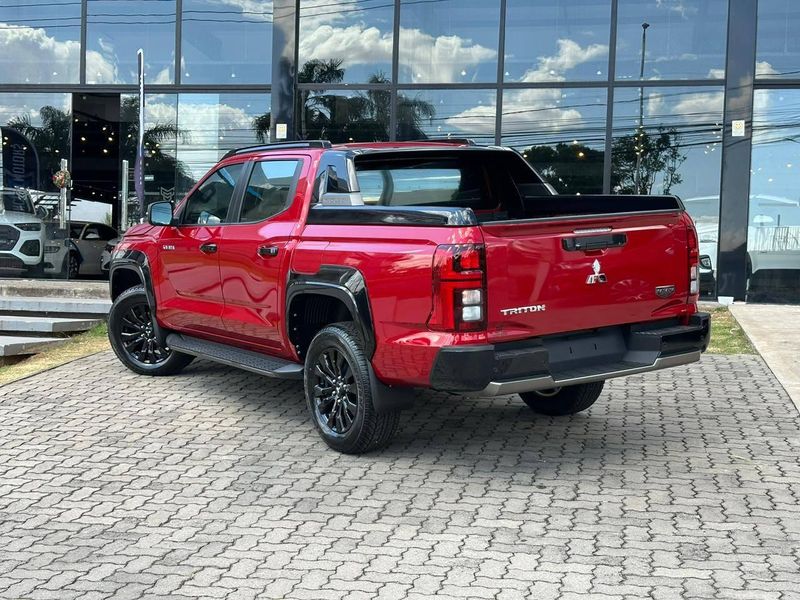 Mitsubishi Triton Katana 2.4 CD 4×4 TB Diesel Aut. 2025/2026 CONCEPT MOTORS PASSO FUNDO / Carros no Vale