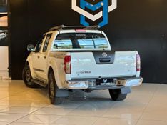 Nissan Frontier SV AT CD 4×4 2.5 TB Dies Aut. 2016/2016 CONCEPT MOTORS PASSO FUNDO / Carros no Vale