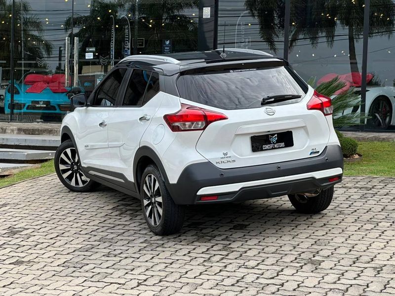 Nissan Kicks SL 1.6 16V FlexStar 5p Aut. 2018/2018 CONCEPT MOTORS PASSO FUNDO / Carros no Vale