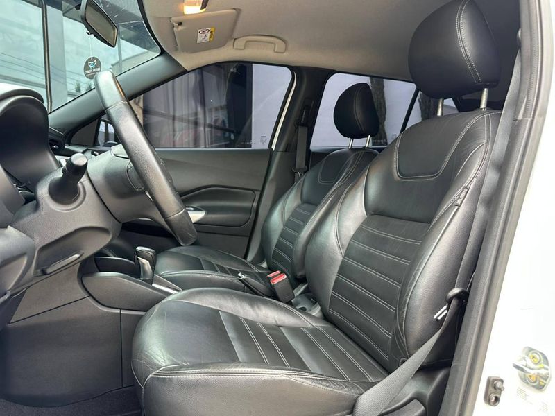 Nissan Kicks SL 1.6 16V FlexStar 5p Aut. 2018/2018 CONCEPT MOTORS PASSO FUNDO / Carros no Vale