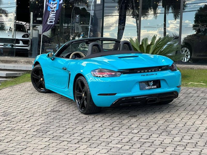 Porsche 718 Boxster S 2.5 350cv 2016/2017 CONCEPT MOTORS PASSO FUNDO / Carros no Vale Porsche 718 Boxster S 2.5 350cv 2016/2017 CONCEPT MOTORS PASSO FUNDO / Carros no Vale