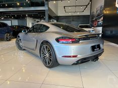 Porsche 718 Cayman 2.0 300cv 2018/2018 CONCEPT MOTORS PASSO FUNDO / Carros no Vale