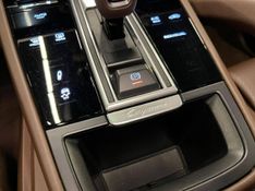 Porsche Cayenne 3.0 V6 (HÃ­brido) 2022/2022 CONCEPT MOTORS PASSO FUNDO / Carros no Vale