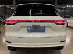 Porsche Cayenne 3.0 V6 (HÃ­brido) 2022/2022 CONCEPT MOTORS PASSO FUNDO / Carros no Vale