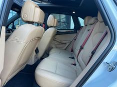 Porsche Macan 2.0 Turbo 2022/2022 CONCEPT MOTORS PASSO FUNDO / Carros no Vale