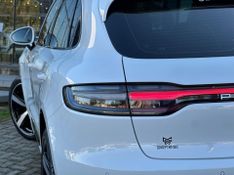 Porsche Macan 2.0 Turbo 2022/2022 CONCEPT MOTORS PASSO FUNDO / Carros no Vale
