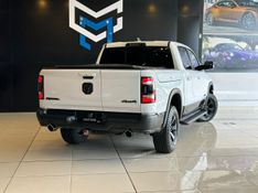 Ram 1500 REBEL 5.7 HEMI CD V8 4×4 Aut. 2021/2021 CONCEPT MOTORS PASSO FUNDO / Carros no Vale