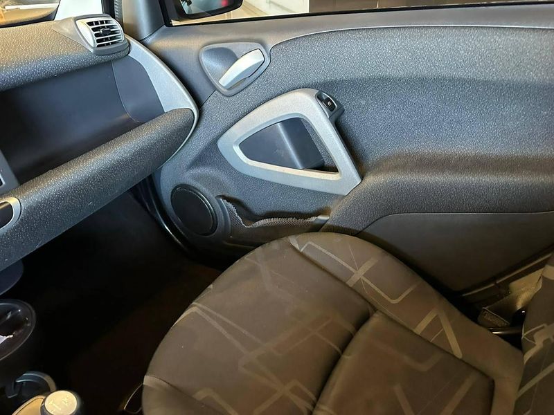 Smart ForTwo Passion Coupé 1.0 62kw 2009/2009 CONCEPT MOTORS PASSO FUNDO / Carros no Vale Smart ForTwo Passion Coupé 1.0 62kw 2009/2009 CONCEPT MOTORS PASSO FUNDO / Carros no Vale