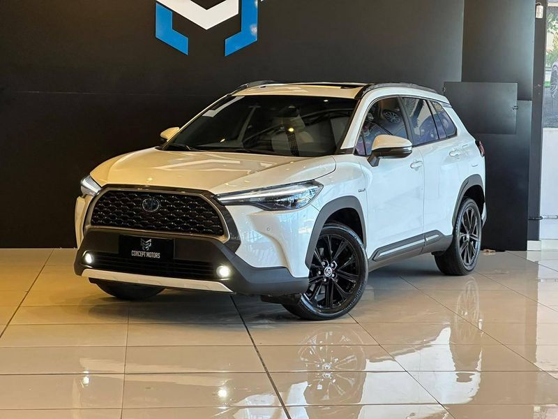 Toyota Corolla Cross XRX 1.8 16V Aut (HÃbrido) 2021/2022 CONCEPT MOTORS PASSO FUNDO / Carros no Vale Toyota Corolla Cross XRX 1.8 16V Aut (HÃbrido) 2021/2022 CONCEPT MOTORS PASSO FUNDO / Carros no Vale
