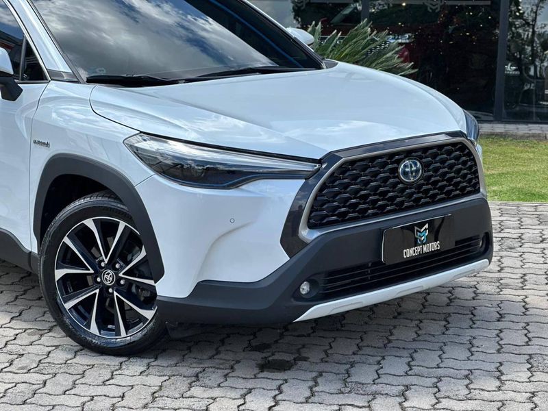 Toyota Corolla Cross XRX 1.8 16V Aut (HÃ­brido) 2021/2022 CONCEPT MOTORS PASSO FUNDO / Carros no Vale