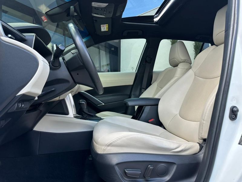 Toyota Corolla Cross XRX 1.8 16V Aut (HÃ­brido) 2021/2022 CONCEPT MOTORS PASSO FUNDO / Carros no Vale