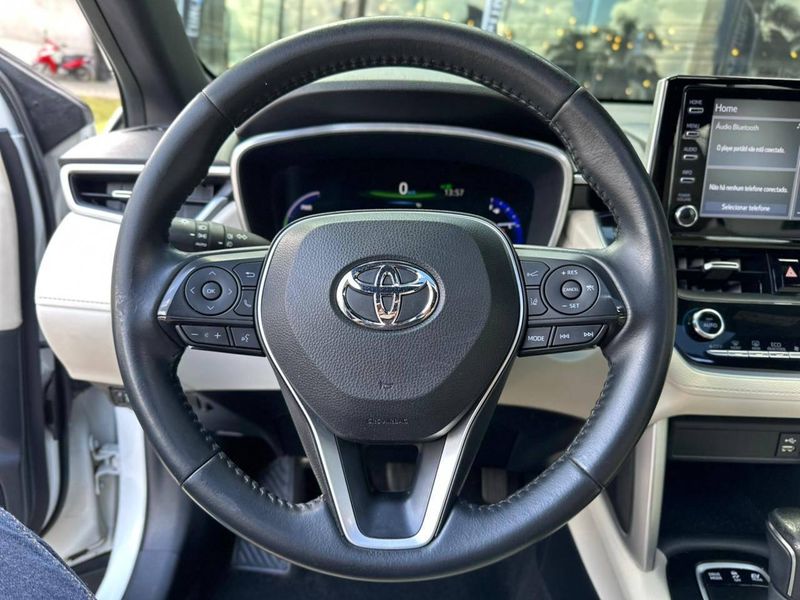 Toyota Corolla Cross XRX 1.8 16V Aut (HÃ­brido) 2021/2022 CONCEPT MOTORS PASSO FUNDO / Carros no Vale