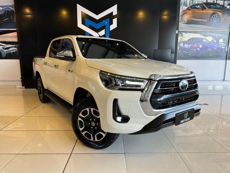 Toyota Hilux CD SRX 4×4 2.8 TDI 16V Diesel Aut. 2022/2022 CONCEPT MOTORS PASSO FUNDO / Carros no Vale