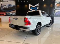 Toyota Hilux CD SRX 4×4 2.8 TDI 16V Diesel Aut. 2022/2022 CONCEPT MOTORS PASSO FUNDO / Carros no Vale