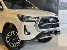 Toyota Hilux CD SRX 4×4 2.8 TDI 16V Diesel Aut. 2022/2022 CONCEPT MOTORS PASSO FUNDO / Carros no Vale