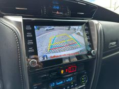 Toyota Hilux SW4 SRX 4×4 2.8 TDI 16V Dies Aut. 2022/2022 CONCEPT MOTORS PASSO FUNDO / Carros no Vale